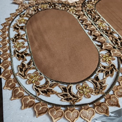 رومیزی بیضی سه تکه ساتن ملیله دوزی مدل قلب