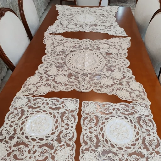 رومیزی مربع دانتل مخمل ترک سه تکه طرح آنجل