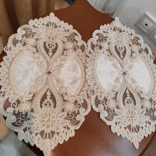 رومیزی بیضی مخمل دانتل سه تکه ترک طرح آیسل