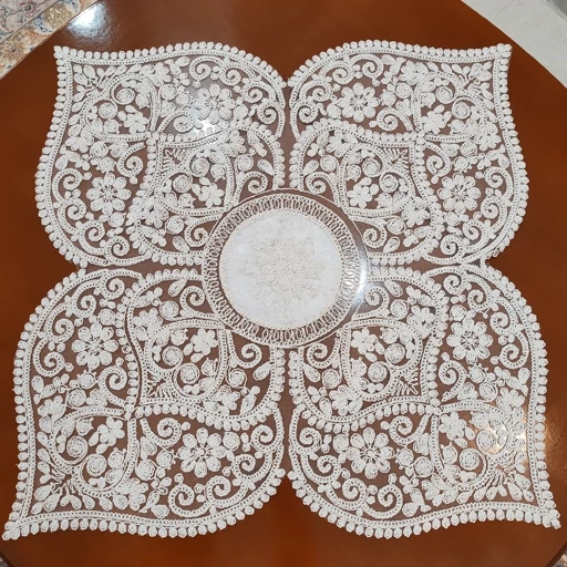 رومیزی مربع دانتل مخمل سه تکه طرح قلب جدید