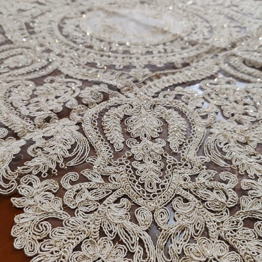 رومیزی مربع دانتل مخمل ترک اصل سه تکه کد11