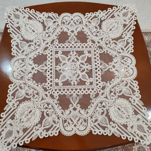 رومیزی مربع دانتل ترک اصل سه تکه طرح الگانت