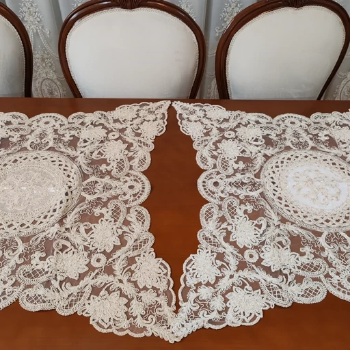 رومیزی مربع دانتل مخمل ترک سه تکه طرح آنجل