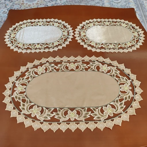 رومیزی بیضی سه تکه ساتن ملیله دوزی مدل قلب