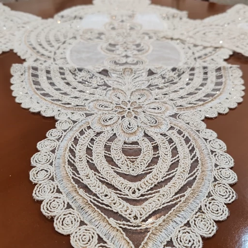 ست رومیزی پنج تکه مخمل دانتل ترک اصل طرح درسا