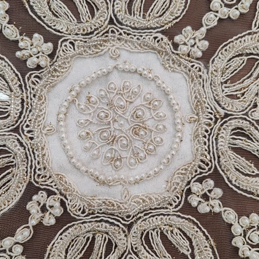 رومیزی ملیله و مروارید دوزی مخمل دانتل سه تکه طرح لاله