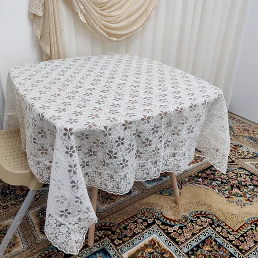 رومیزی غذاخوری چهار نفره مربع حریر گیپور 140