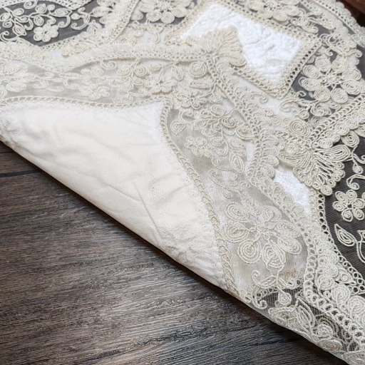 جانماز مخمل دانتل جدید سایز 45 سانتی دو تکه