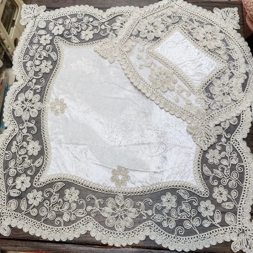 جانماز مخمل دانتل جدید سایز 45 سانتی دو تکه