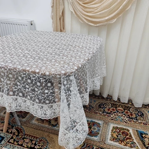 رومیزی غذاخوری چهار نفره مربع حریر گیپور 140