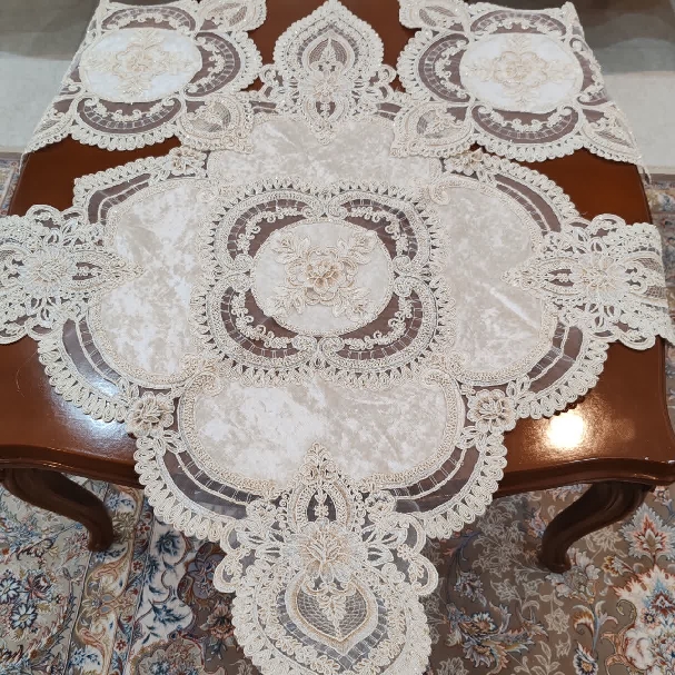رومیزی مربع مخمل دانتل سه تکه ترک طرح آیسل