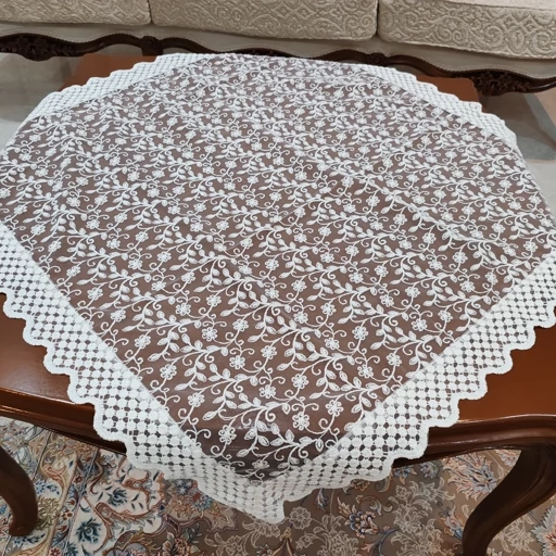 رومیزی مربع بزرگ حریر گیپور حاشیه دار سایز 100