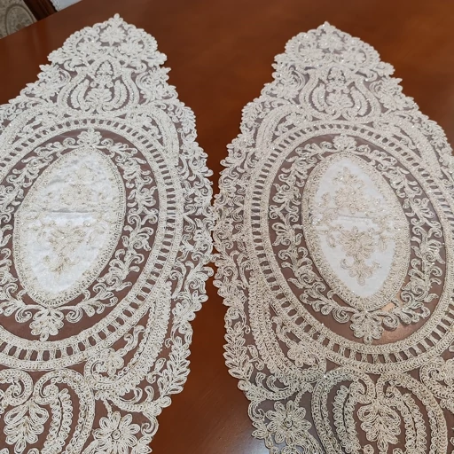 رومیزی بیضی دانتل مخمل سه تکه ترک اصل کد11