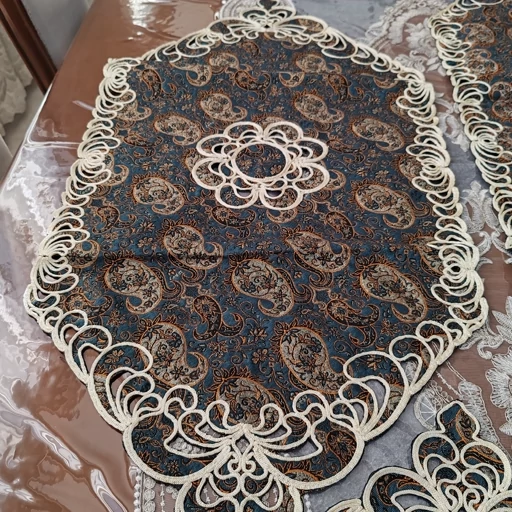 رومیزی ترمه قیطون دوزی پنج تکه درجه یک