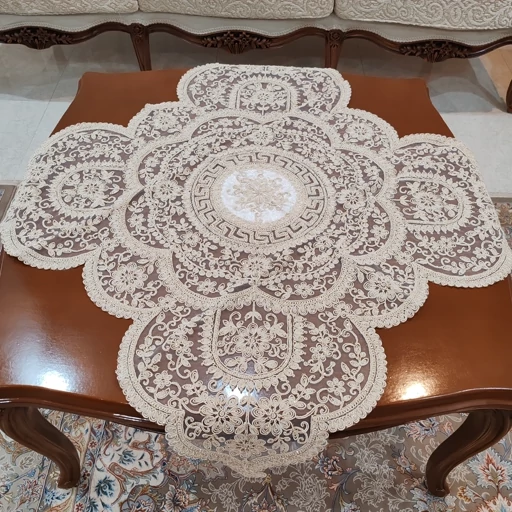 رومیزی مربع دانتل مخمل تک سایز 85 طرح ورساچه ترک اصل