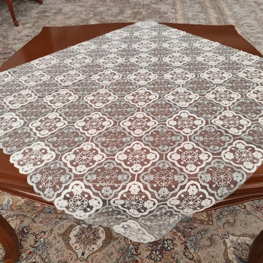 رومیزی روپشتی مربع حریر گیپور جدید طرح شکوفه80