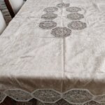رومیزی غذاخوری 4 نفره مستطیل مخمل دانتل طرح هشت ضلعی 125*170