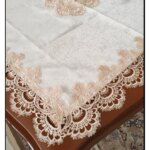 رومیزی روپشتی شانل دور گیپور ابریشمی سایز 80