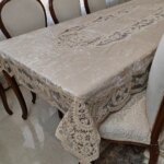 رومیزی غذاخوری مخمل دانتل ترکیه طرح ورساچه سایز 150*250